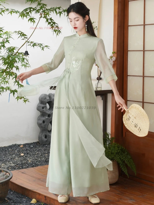 Vietnam vintage Áo Dài (flower embroidery chiffon qipao (dress+pants set), retro banquet dress
