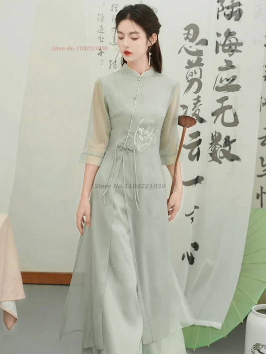 Vietnam vintage Áo Dài (flower embroidery chiffon qipao (dress+pants set), retro banquet dress
